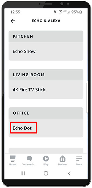 Choosing an Echo Dot in the menu in the Alexa App